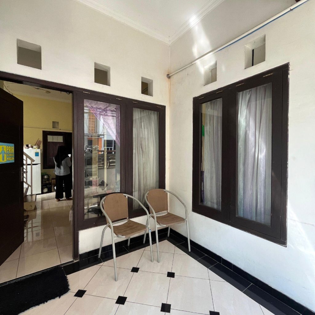 kost nyaman dan asik buat mahasiswa cewek di malang, kost putri eksklusif dekat UB, kost putri eksklusif yang nyaman daerah malang, kost putri mahasiswa UB, kost putri mahasiswa UIN, kost putri muslimah di malang untuk mahasiswa Polinema, kost putri muslimah di malang untuk mahasiswa UIN, kost putri muslimah di malang untuk mahasiswa UMM, rekomendasi kost putri di malang, rekomendasi kost putri di malang untuk kamu yang sibuk, rekomendasi kost putri untuk yang sibuk. rekomendasi kost putri untuk mahasiswa aktif