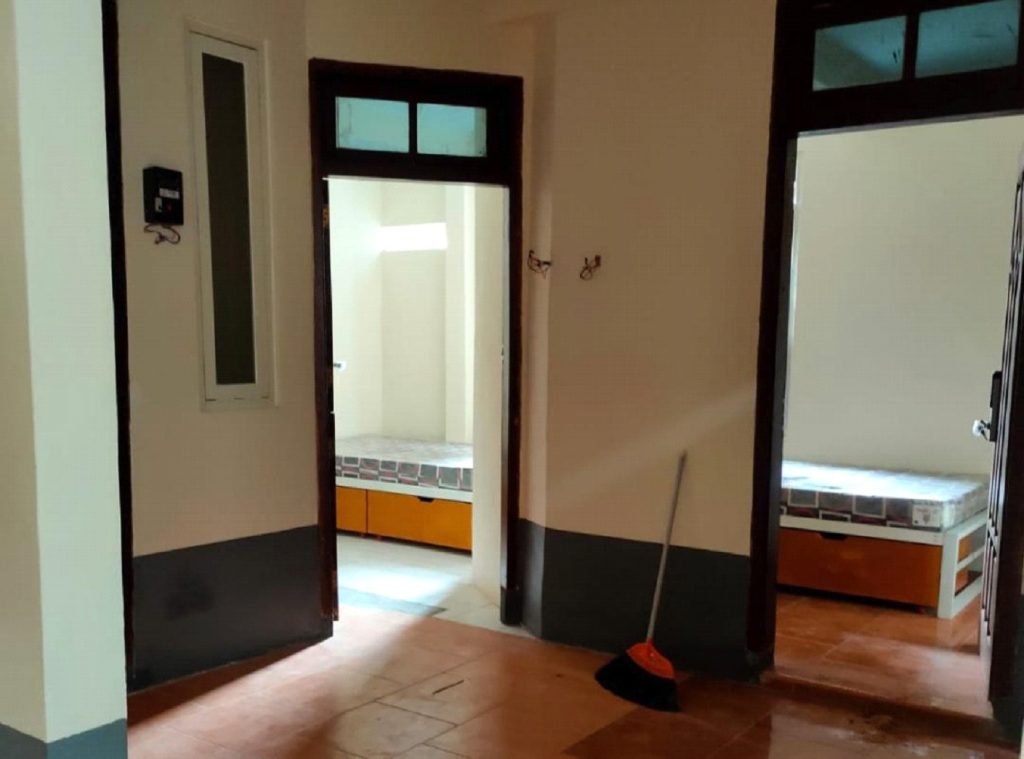 fasillitas kost putra yang lengkap di malang, kost putra dengan fasilitas mewah di malang, kost cowok dengan sarana dan prasarana lengkap di kota malang, kost putra di malang dengan fasilitas paling lengkap. rekomendasi kost cowok fasilitas lengkap di malang, kost untuk anak cowok yang fasilitasnya lengkap dan nyaman di kota malang, kost putra terbaik di kota malang, rekomendasi kost putra fasilitas mewah di malang, apa yang harus diperhatikan oleh anak kost, aturan tidak tertulis bagi anak kost, aturan umum anak kost, do and don’t bagi anak kost, hal-hal yang sebaiknya tidak dilakukan oleh anak kost, jangan lakukan hal ini di kosan, kebiasaan anak kost,