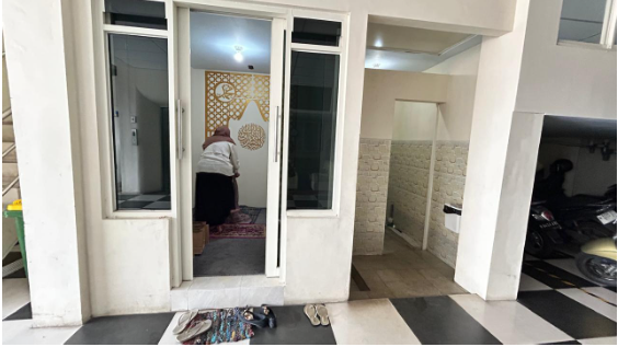 	kost nyaman dan asik buat mahasiswa cewek di malang, kost putri eksklusif dekat UB, kost putri eksklusif yang nyaman daerah malang, kost putri mahasiswa UB, kost putri mahasiswa UIN, kost putri muslimah di malang untuk mahasiswa Polinema, kost putri muslimah di malang untuk mahasiswa UIN, kost putri muslimah di malang untuk mahasiswa UMM, rekomendasi kost putri di malang, rekomendasi kost putri di malang untuk kamu yang sibuk, rekomendasi kost putri untuk yang sibuk. rekomendasi kost putri untuk mahasiswa aktif